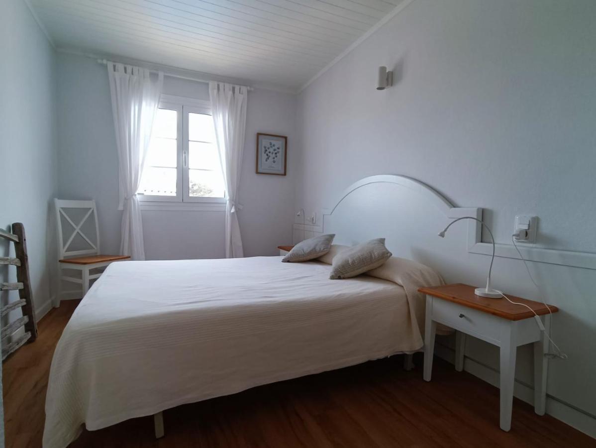 Bon Repos - B10, Apartamento Con Terraza En Cala'N Bosch Кала'н Бош Екстериор снимка